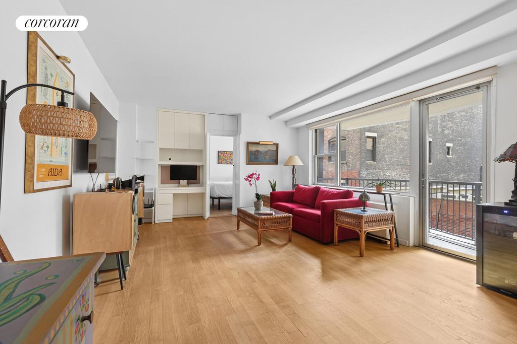 80 Central Park West, Unit 4G