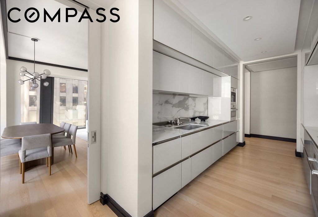 53 West 53rd Street, Unit 23D photo 6