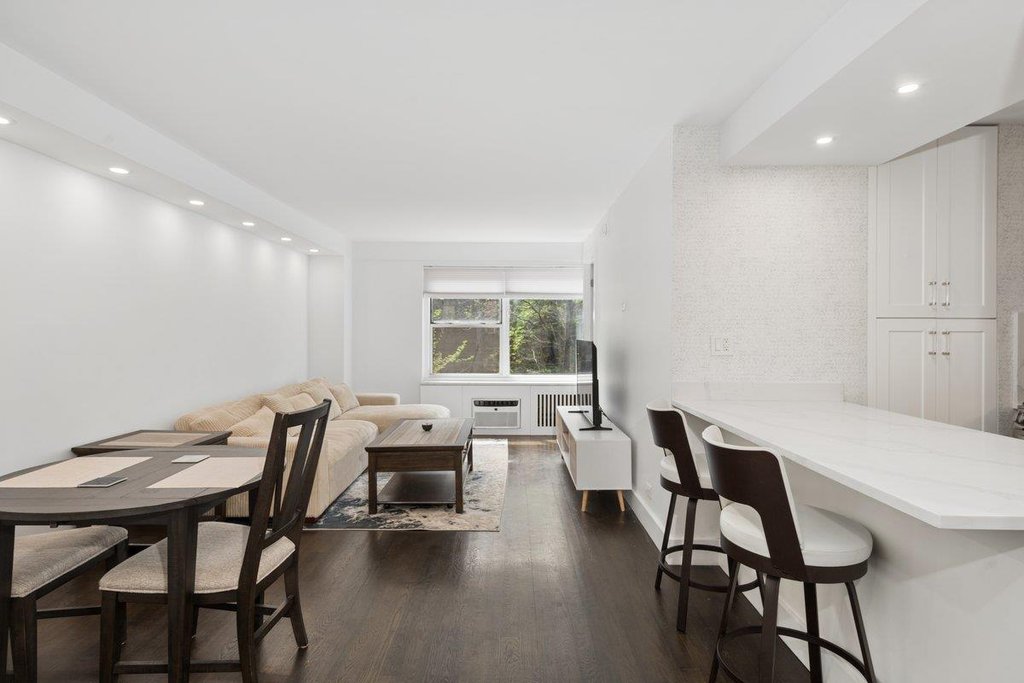 440 East 79th Street, Unit 3M