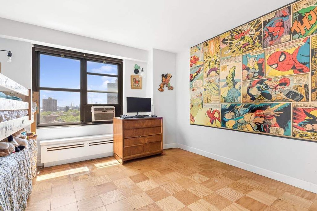 268 East Broadway, Unit A905 photo 9