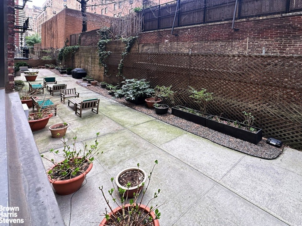 210 East 73rd Street, Unit 1E photo 11