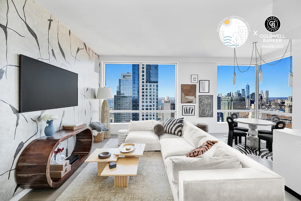 1 City Point, Unit 48A photo 2