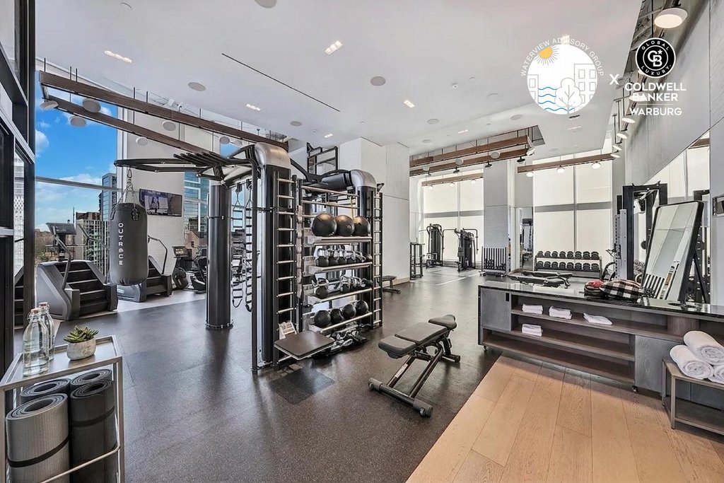 1 City Point, Unit 48A photo 16