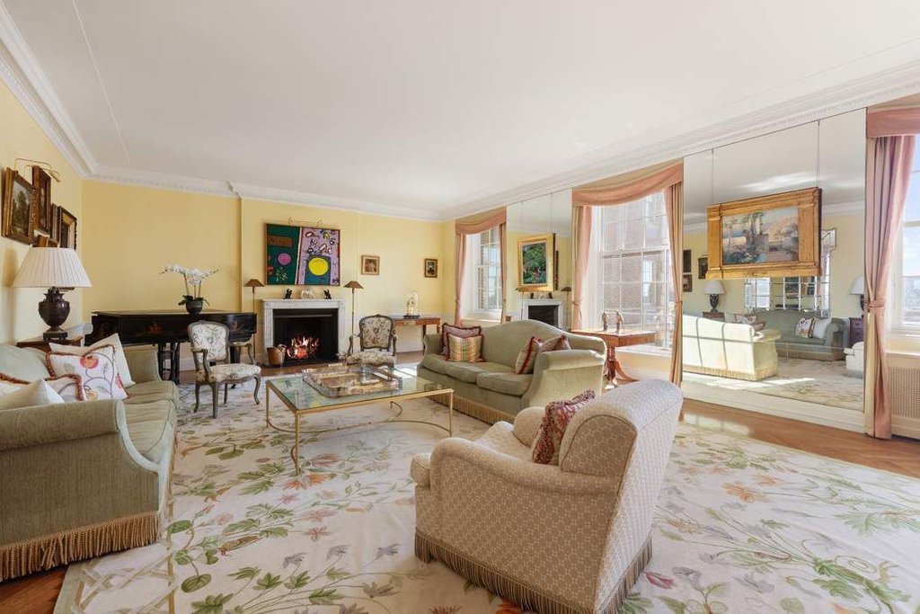 1 Sutton Place South, Unit 9/10B