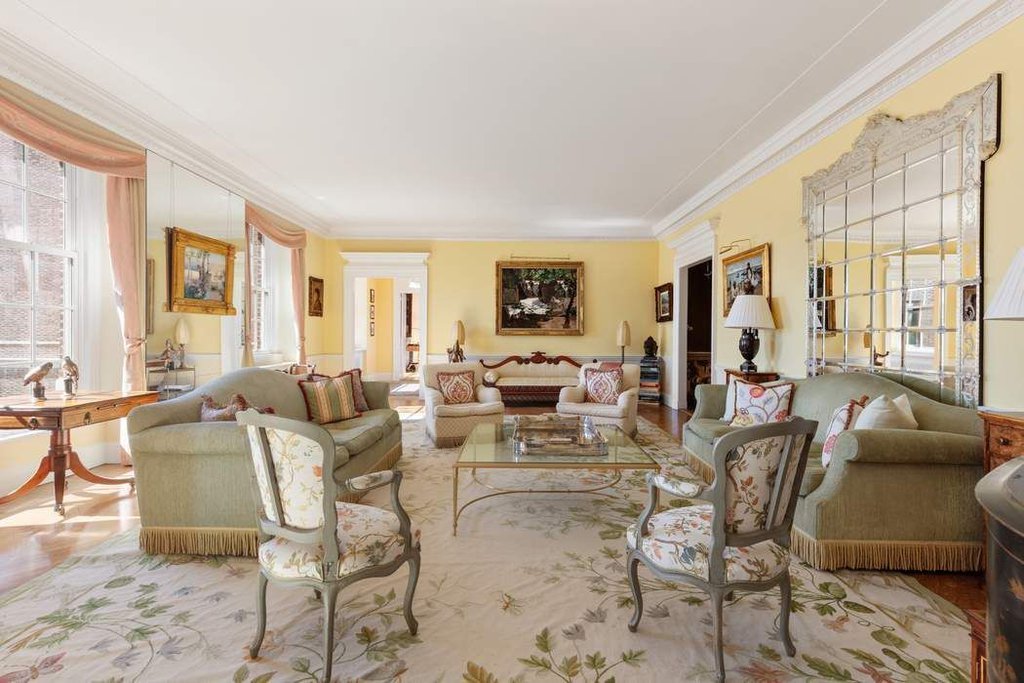 1 Sutton Place South, Unit 9/10B photo 4