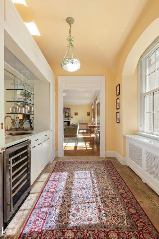 1 Sutton Place South, Unit 9/10B photo 5