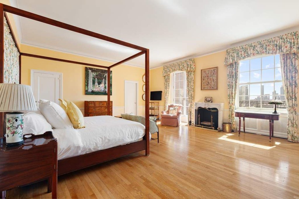 1 Sutton Place South, Unit 9/10B photo 11