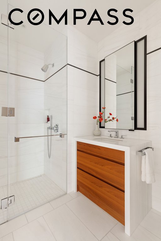 277 Fifth Avenue, Unit PH53 photo 23