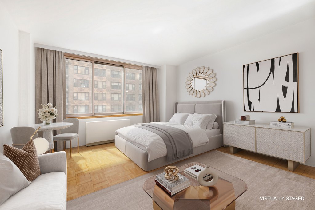 235 East 40th Street, Unit 9I