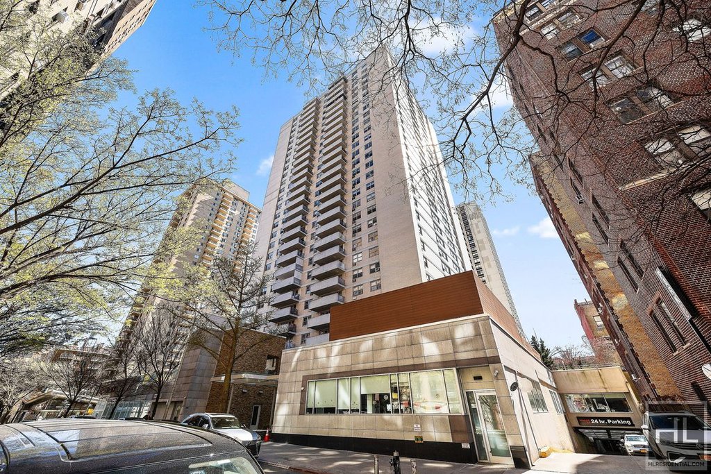 100 West 93rd Street, Unit 21E photo 16