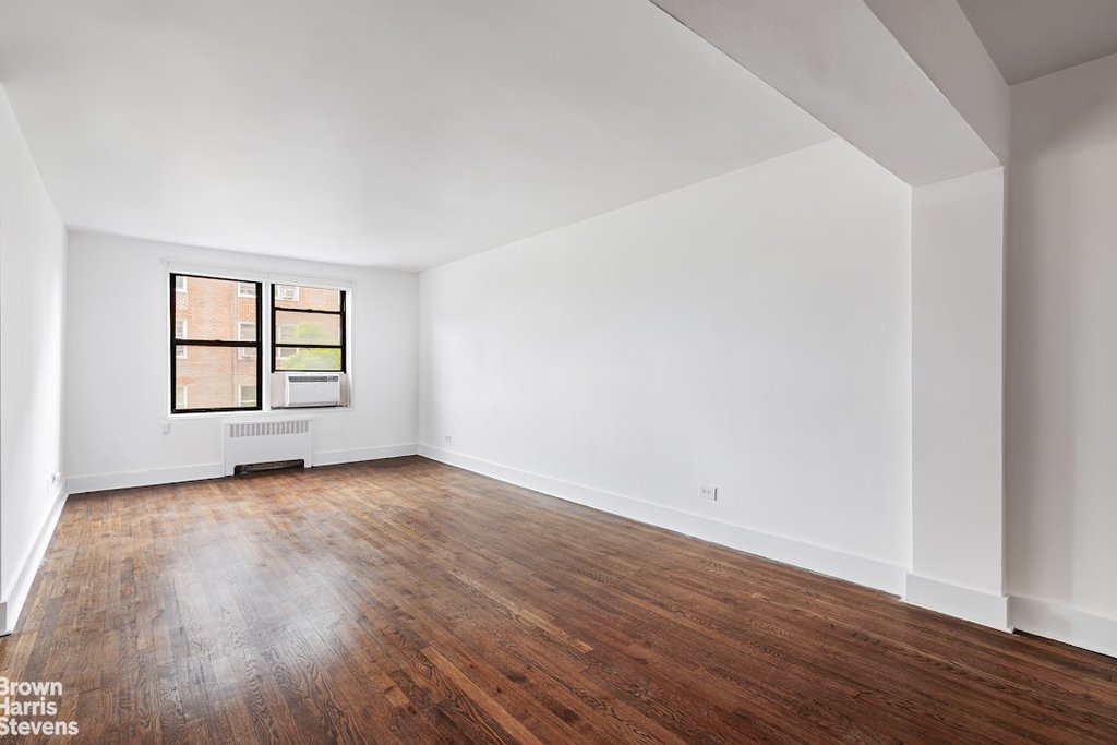 525 West 235th Street, Unit 4D photo 4
