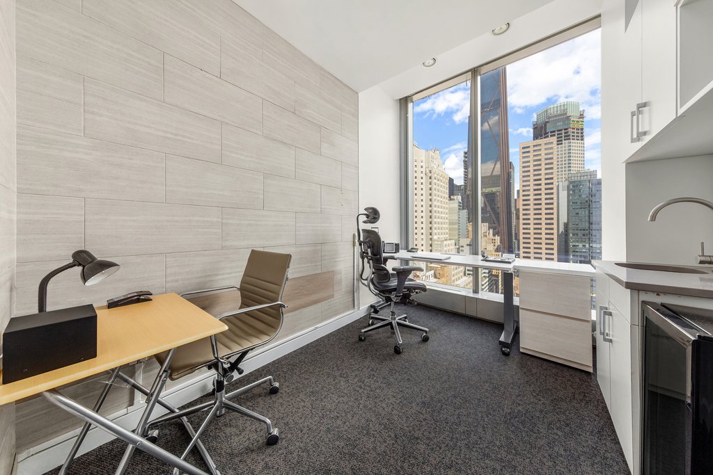 50 West 47th Street, Unit 20E photo 5