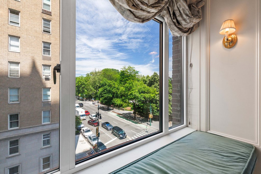 55 Central Park West, Unit 5C photo 6