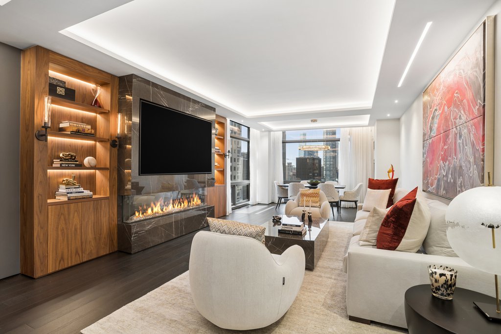 721 Fifth Avenue, Unit 41H