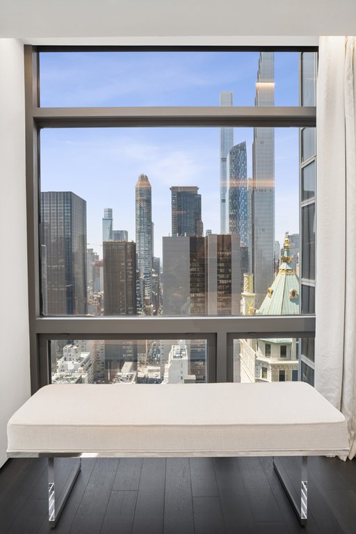 721 Fifth Avenue, Unit 41H photo 10