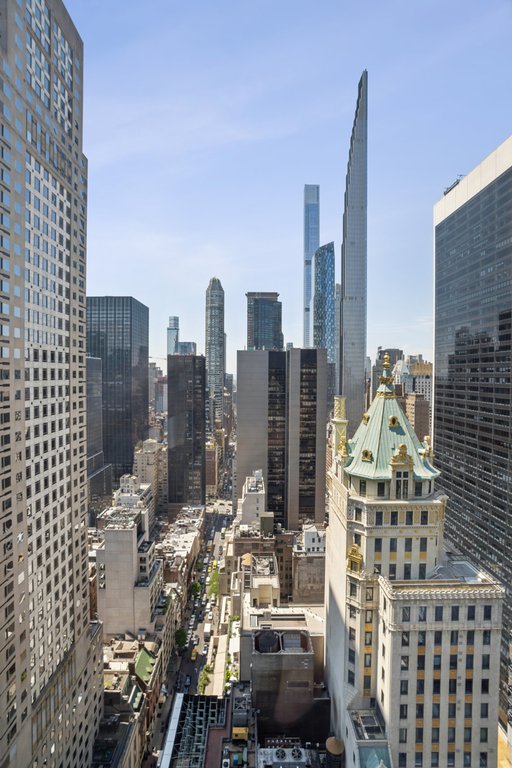 721 Fifth Avenue, Unit 41H photo 11
