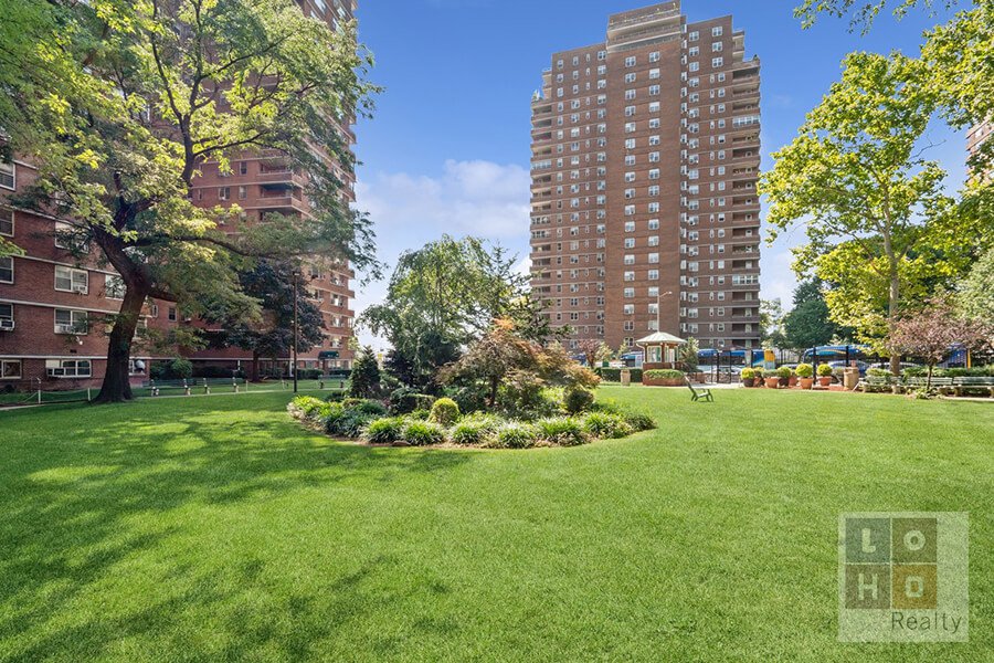 477 FDR Drive, Unit 301 photo 18