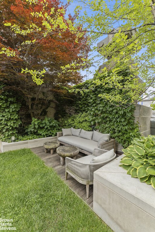 49 Chambers Street, Unit 8E photo 19