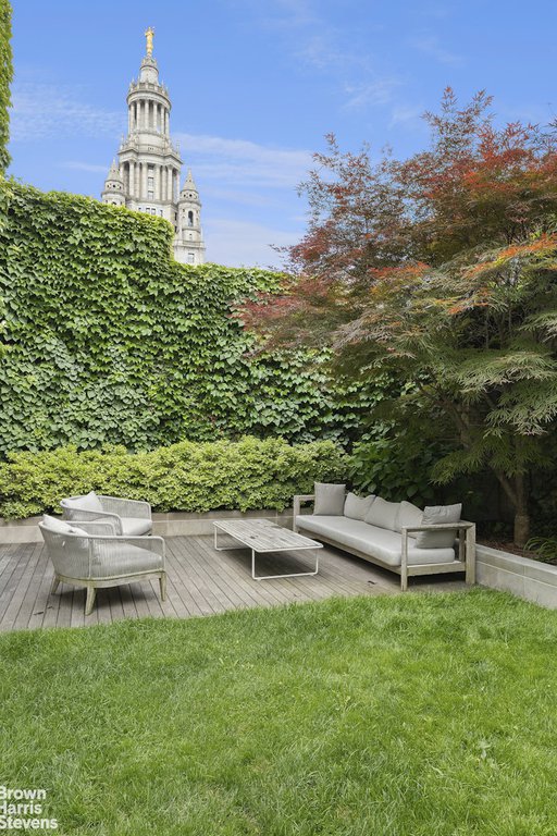 49 Chambers Street, Unit 8E photo 21