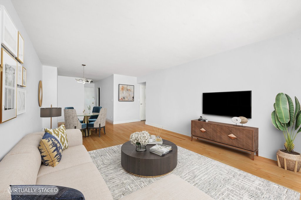 101 West 12th Street, Unit 10H photo 2
