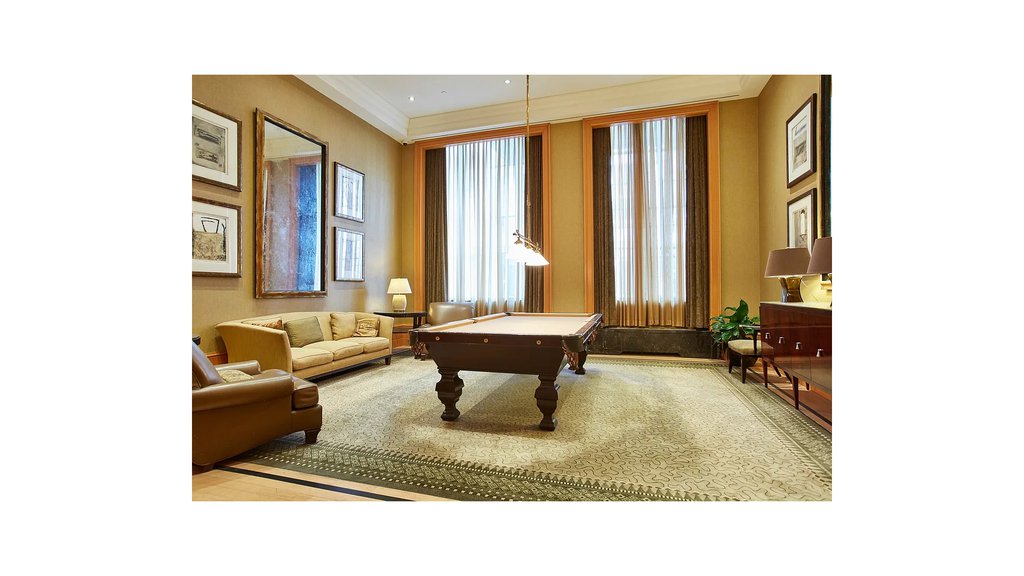 220 Riverside Boulevard, Unit 3R photo 10