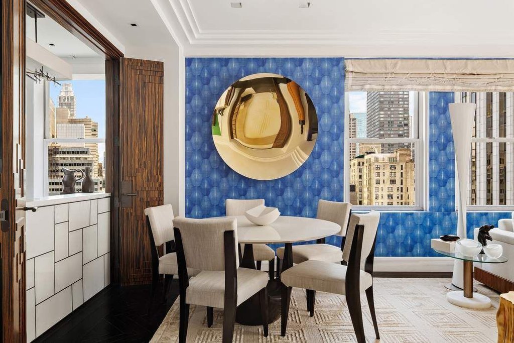 781 Fifth Avenue, Unit 1511 photo 3