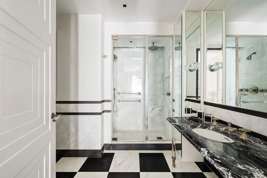 781 Fifth Avenue, Unit 1511 photo 9