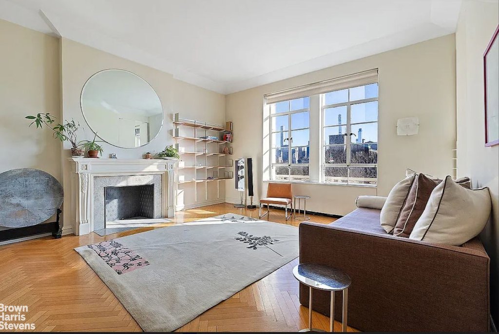 11 West 81st Street, Unit 6A