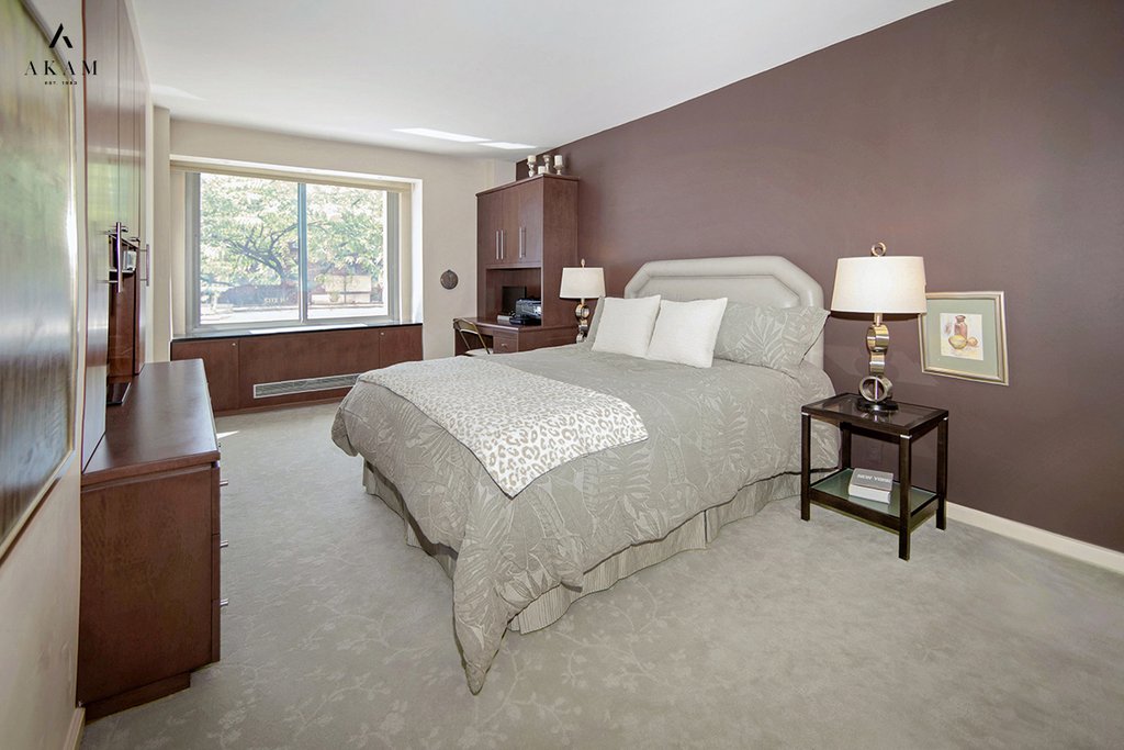 300 East 74th Street, Unit 2E photo 12