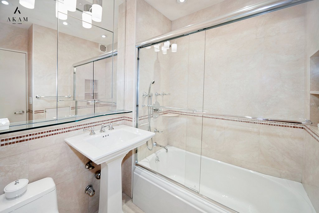 300 East 74th Street, Unit 2E photo 13