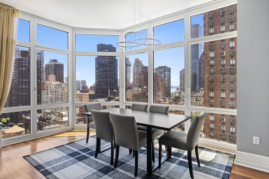 300 East 55th Street, Unit 16D photo 4