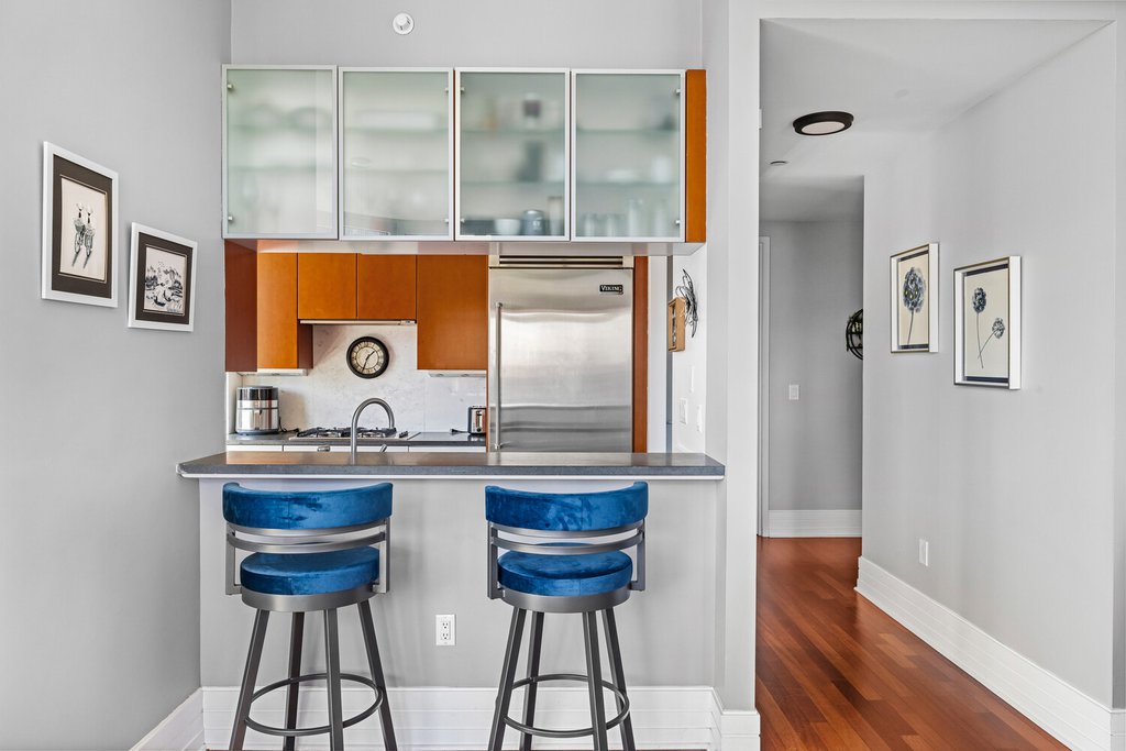 300 East 55th Street, Unit 16D photo 5