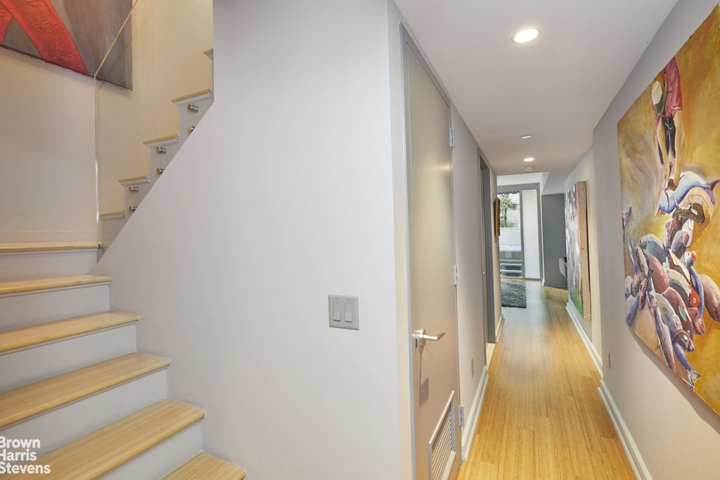 350 West 53rd Street, Unit THG photo 9