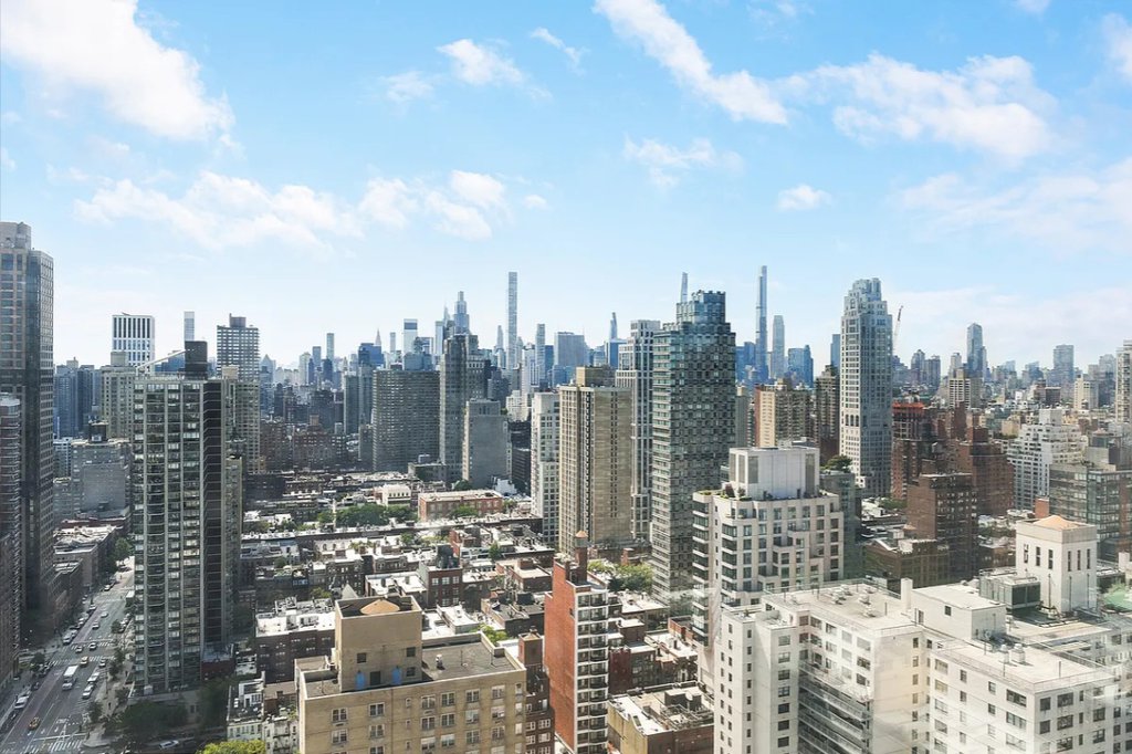 360 East 88th Street, Unit 31A photo 11