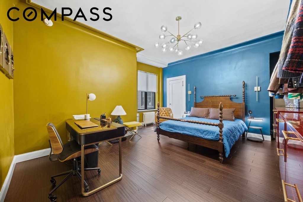 725 Riverside Drive, Unit 9C photo 8