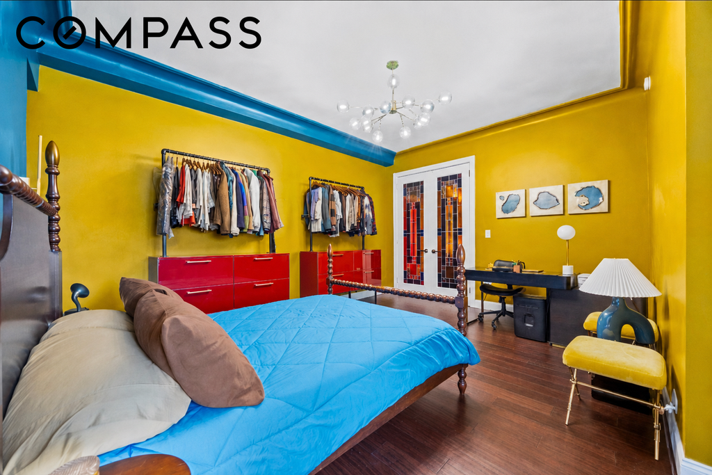 725 Riverside Drive, Unit 9C photo 9