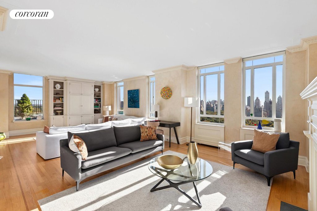 25 Central Park West, Unit 21Q