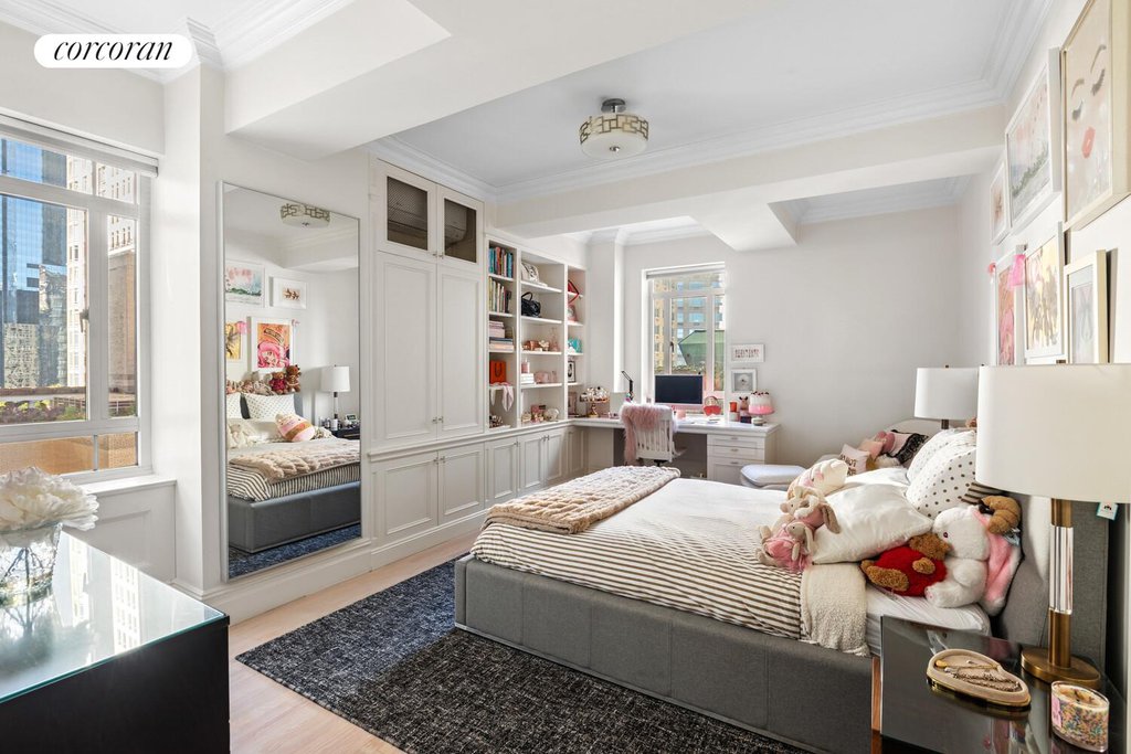 25 Central Park West, Unit 21Q photo 7