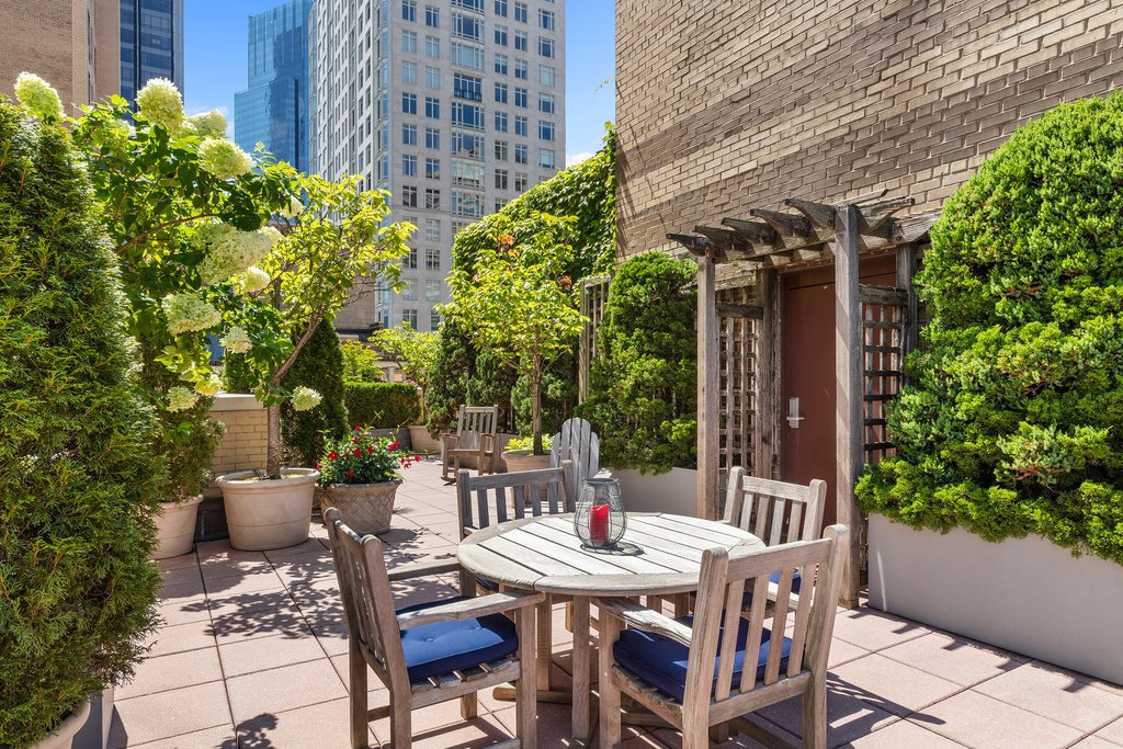 25 Central Park West, Unit 21Q photo 14