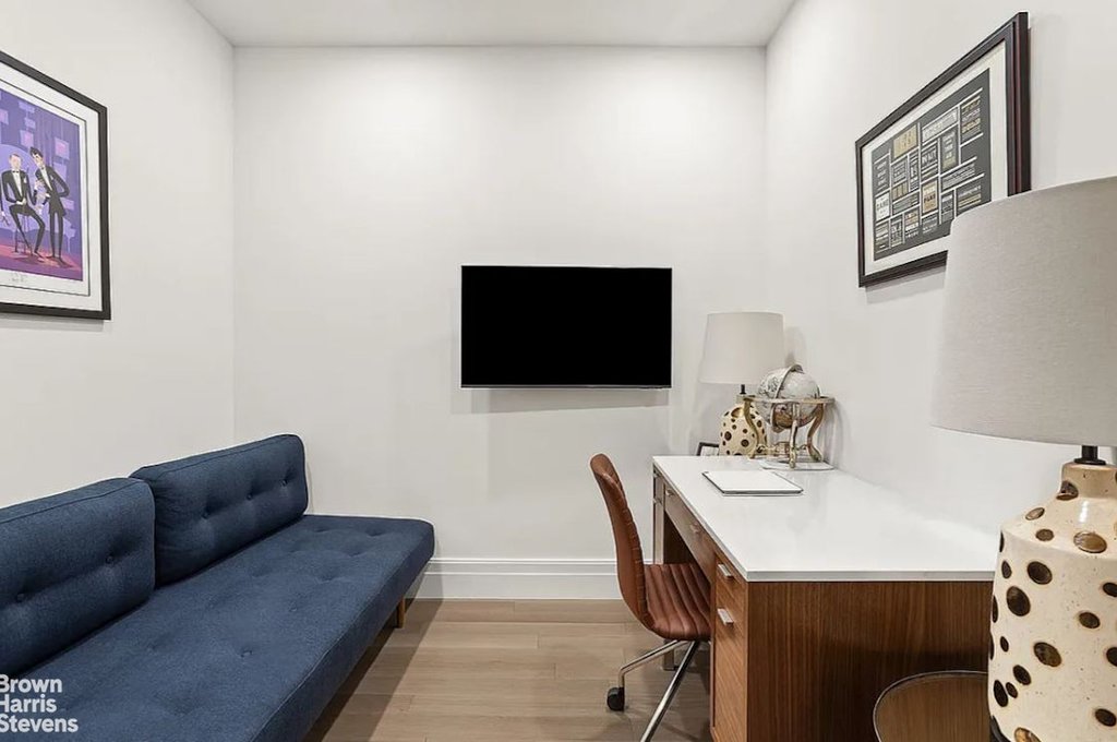 100 Barclay Street, Unit 17J photo 8