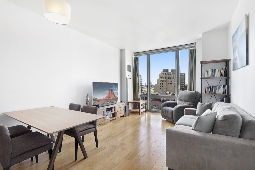 310 West 52nd Street, Unit 11D