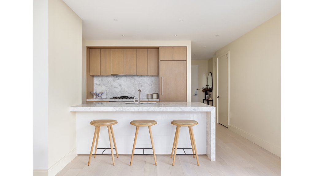 501 Third Avenue, Unit 31A photo 3