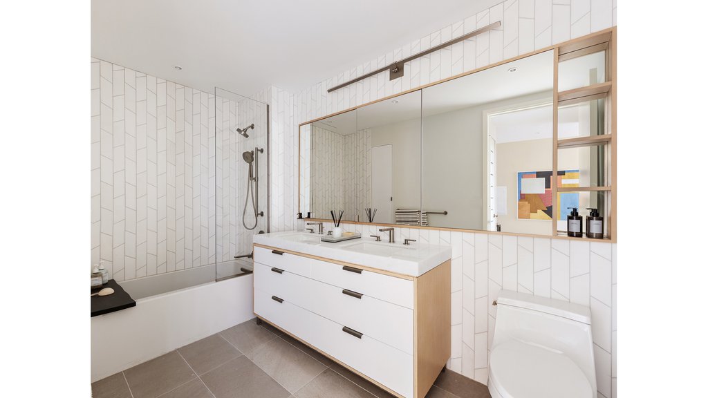 501 Third Avenue, Unit 31A photo 5