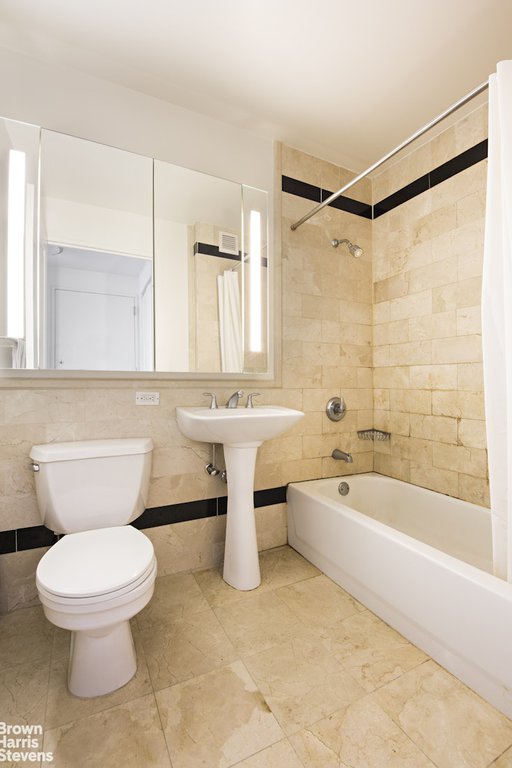 20 West Street, Unit 40F photo 2
