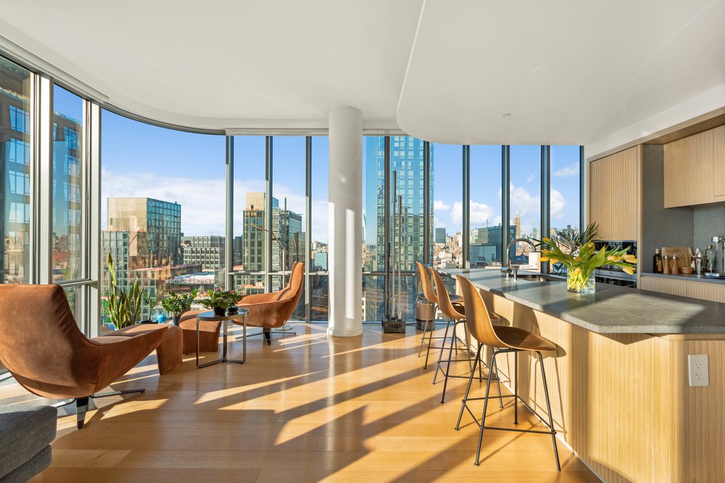 565 Broome Street, Unit N26A
