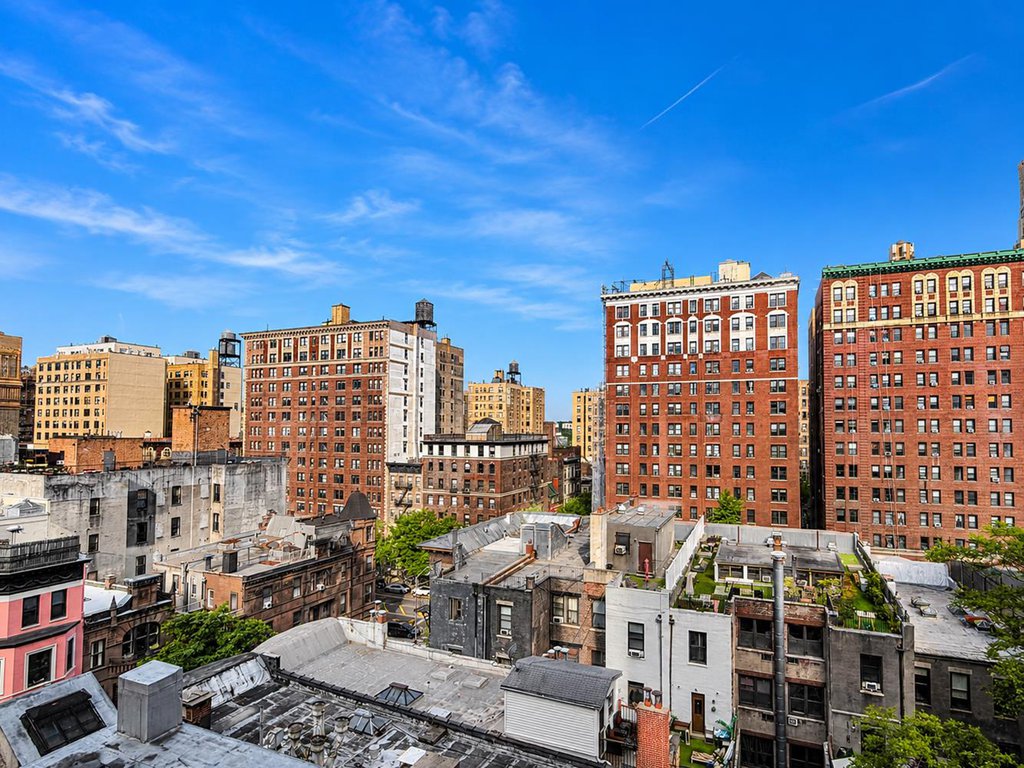 235 West 102nd Street, Unit 11S photo 2
