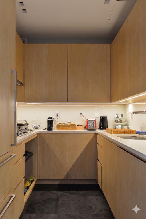 200 East 69th Street, Unit 19D photo 14