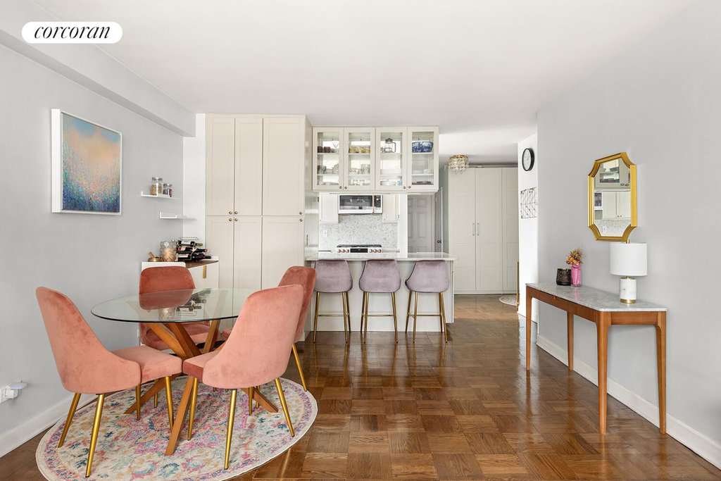 399 East 72nd Street, Unit 12H photo 2