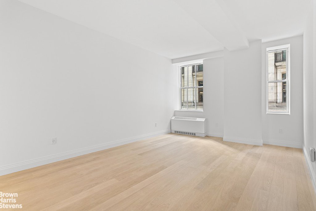 1 Wall Street, Unit 924 photo 4