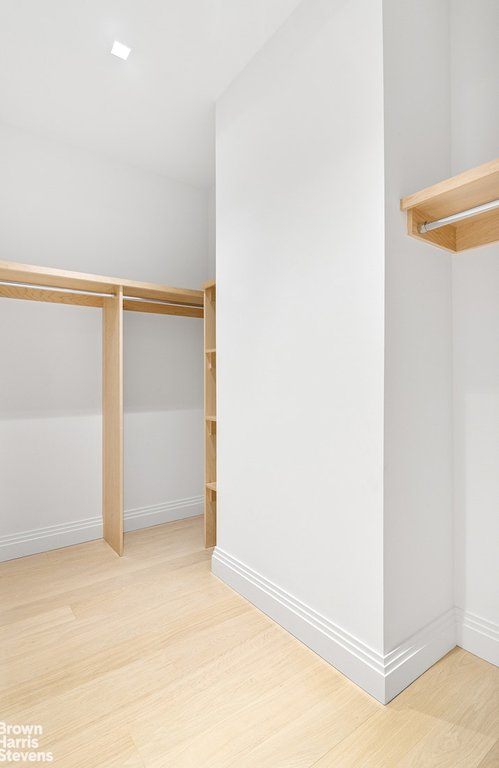 1 Wall Street, Unit 924 photo 11